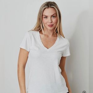 GOODLIFE white NWOT white cotton v neck T-shirt